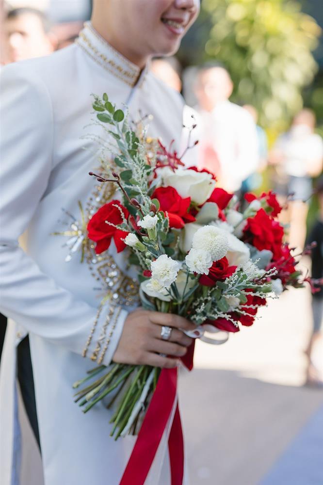 Chuyện tình cặp LGBT nam: Yêu nhau từ cú tát lúc uống say-4