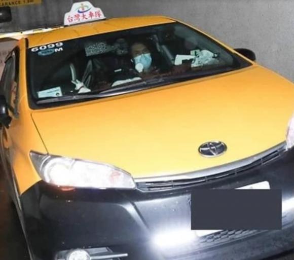 Thảm như Vương Lực Hoành: Từ sao nam hàng đầu giờ trốn chui lủi-3