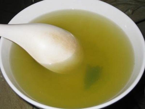 5 loại nước uống thường xuyên có thể gây ngộ độc nhà nào cũng dùng-2