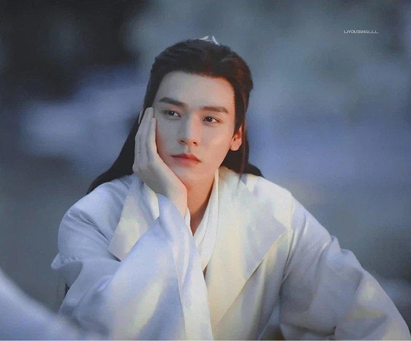 Những ngôi sao bạo hồng bậc nhất làng Hoa ngữ năm 2021-7