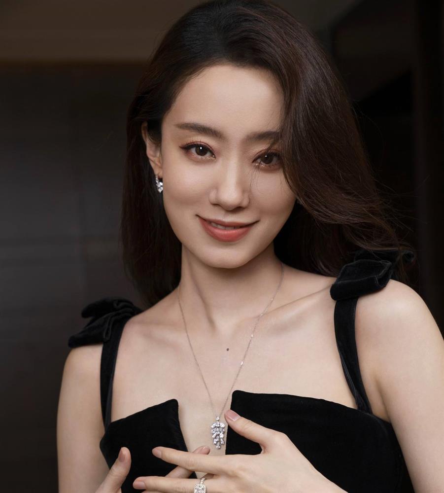 Những ngôi sao bạo hồng bậc nhất làng Hoa ngữ năm 2021-1