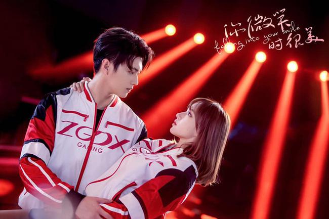 Cúc Tịnh Y, Kim Hạn nhận giải Cây Chổi Vàng diễn dở nhất năm-6