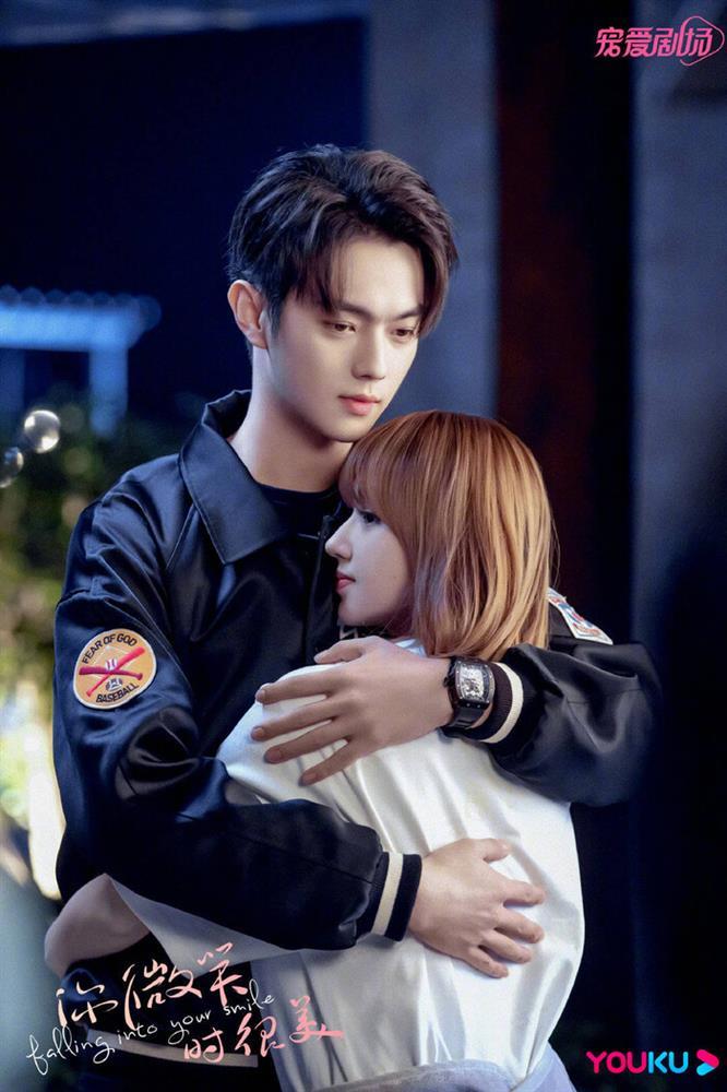 Cúc Tịnh Y, Kim Hạn nhận giải Cây Chổi Vàng diễn dở nhất năm-7