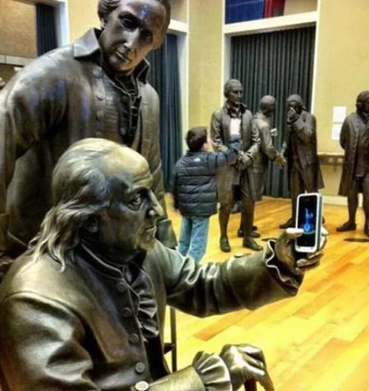 Những pha tạo dáng độc đáo chuẩn câu không chất đời không nể-1