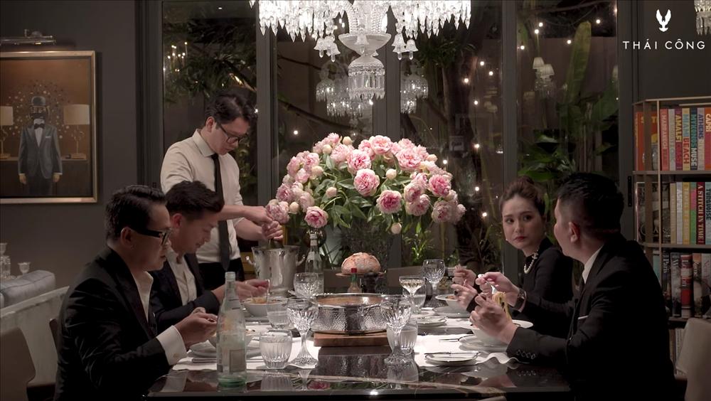 Đoàn Di Băng lên đồ kiệm vải đến dự sinh nhật Thái Công-7