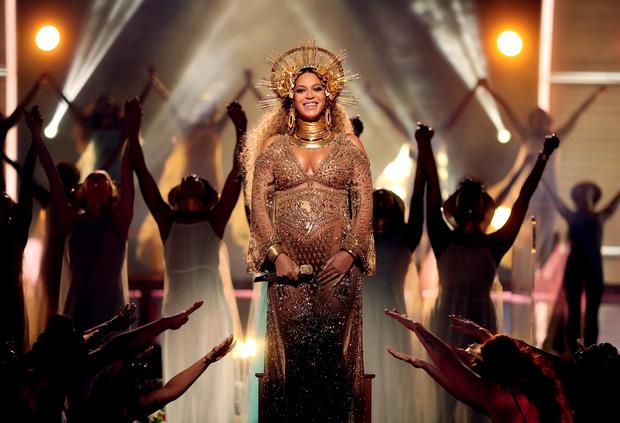 Những đòi hỏi trên trời của dàn sao đình đám Hollywood-6