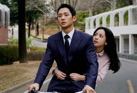 Đơn xin cấm chiếu Snowdrop bị bác bỏ, phim tiếp tục lên lên sóng bình thường-2