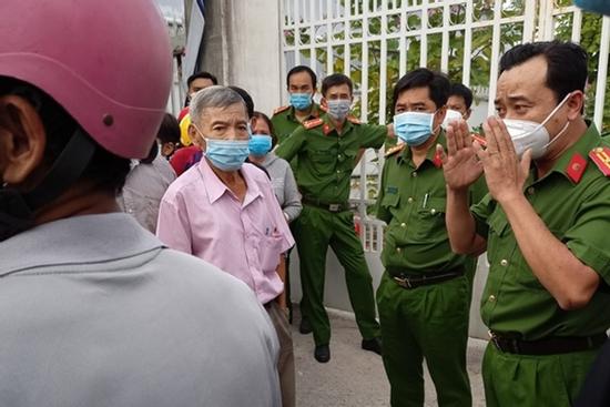 Người đàn ông tử vong tại trụ sở công an xã sau khi bị mời lên làm việc