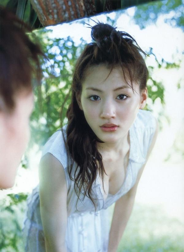 Từ năm 2003, Ayase Haruka là cái tên 