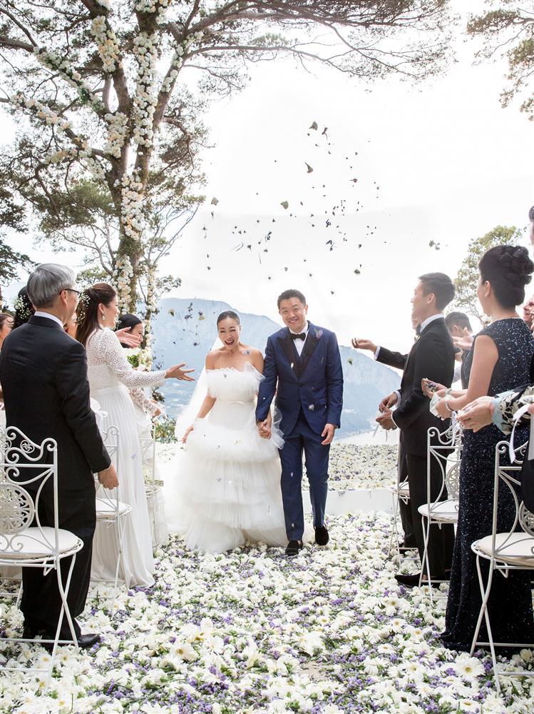 Nữ nhân viên ngân hàng lọt mắt xanh tỷ phú thành phu nhân hào môn-7