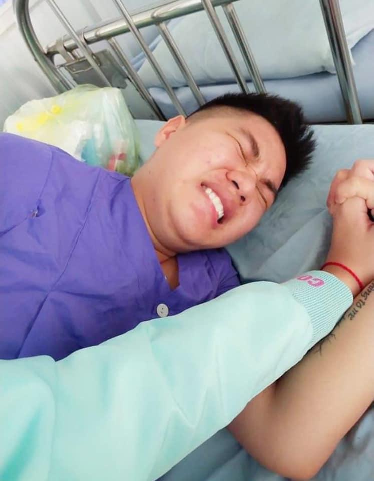 Ngoại hình con gái người đàn ông mang thai và vợ chuyển giới-3