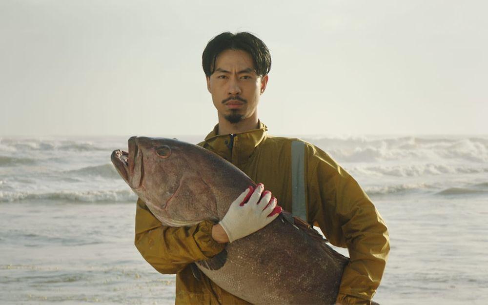 Sao Việt ứa nước mắt khi Đen Vâu hát Mang Tiền Về Cho Mẹ-1