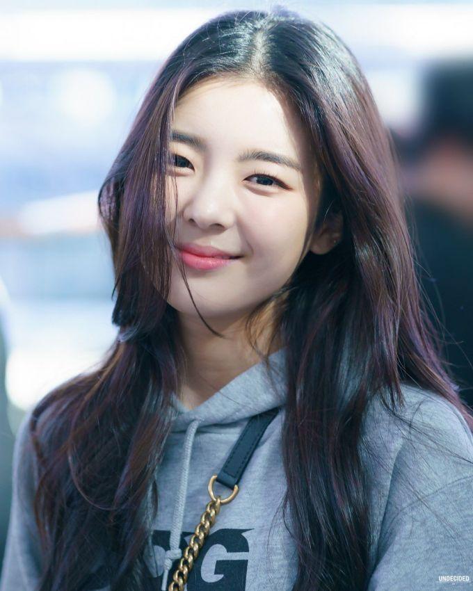 Idol Kpop phốt lớn 2021: Người bị đuổi khỏi nhóm, kẻ bị tố tiểu tam-11