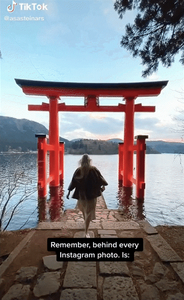 Cổng đỏ hot nhất Nhật Bản: Ảnh ảo đẹp bao nhiêu, hậu trường sợ bấy nhiêu!-1