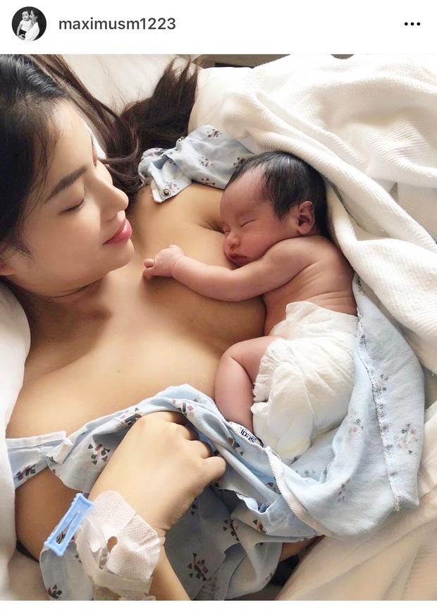 Ngày cuối năm, Phạm Hương diện bikini khoe body 2 con siêu cháy-3