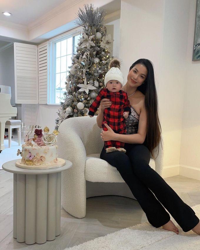 Ngày cuối năm, Phạm Hương diện bikini khoe body 2 con siêu cháy-5