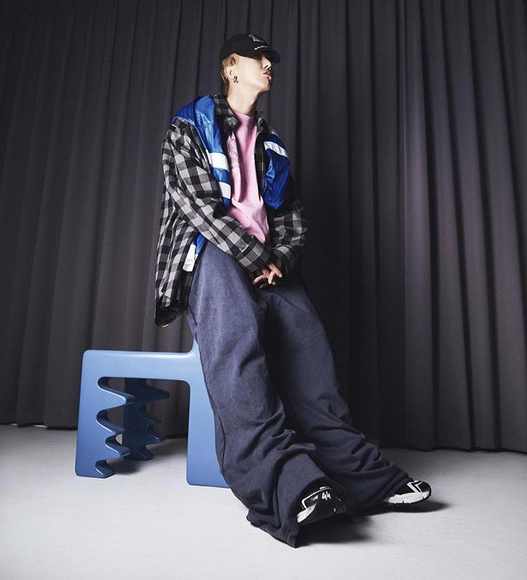 Mino (WINNER) mê mẩn quần chấm đất tưởng luộm thuộm mà chất lừ-4