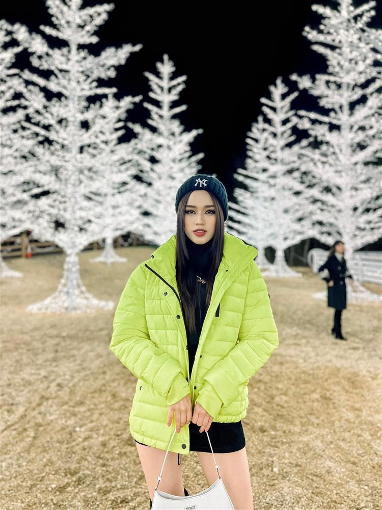 Rời Miss World 2021, Đỗ Thị Hà có việc làm được khen tinh tế-1