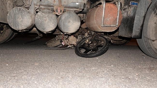 Xe đầu kéo đâm loạt xe máy, 19 người thương vong: Tài xế có sổ tâm thần-2