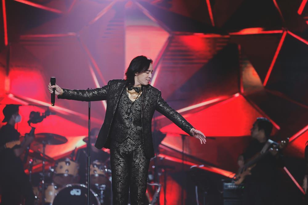 Việt Hương và con gái đắm chìm trong concert của Hoài Phương-5