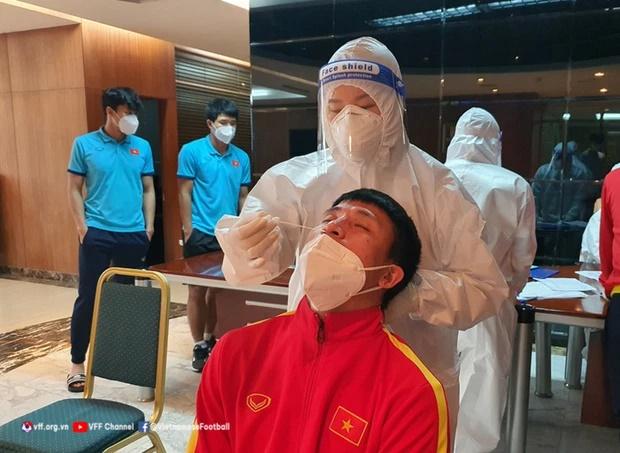 Khánh Linh lâm bồn không có Bùi Tiến Dũng bên cạnh-2