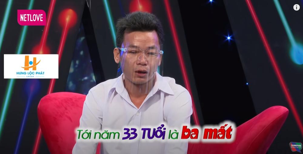 Trai tân U40 khóc vì chưa 1 lần nắm tay, chỉ thấy cảnh tình cảm trên phim-2