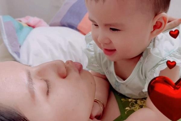 Tình cũ Jack mắc Covid-19, dân mạng lo cho con chung-8