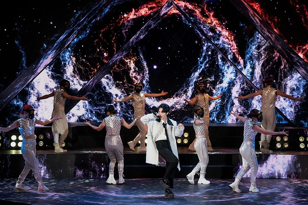 Fan Việt bất ngờ nhận được lời chúc mừng năm mới từ dàn nghệ sĩ Kpop-6