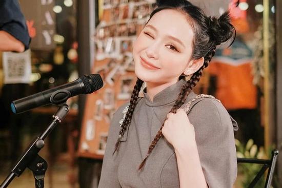 Fan hỏi 'gió bắt đầu từ đâu', Hiền Hồ trả lời thu về triệu view