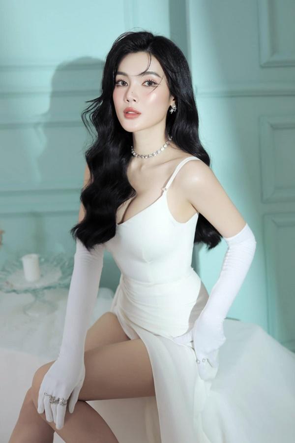 Vòng Phối cảm nhận được tình yêu thương chân thành và sự quan tâm mẹ chồng dành cho mình.