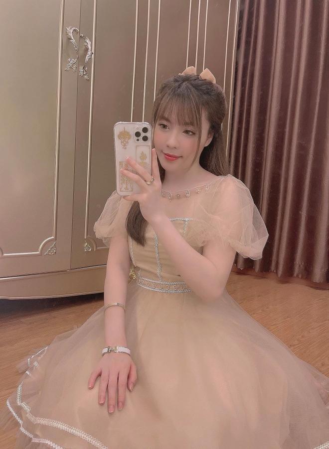 Âu Hà My lộ chuyện có người ấy nhắn tin ngay đầu năm-3