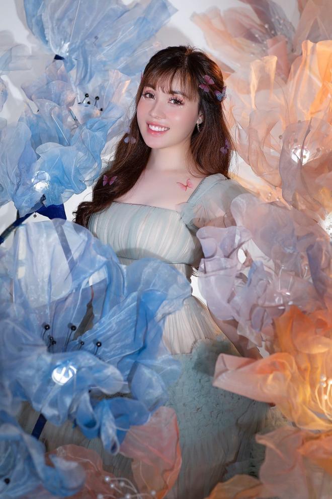 Âu Hà My lộ chuyện có người ấy nhắn tin ngay đầu năm-6