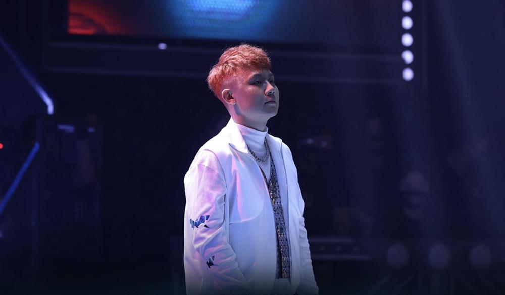 JustaTee nghẹn ngào tiết lộ từng bị mọi người không coi ra gì-1