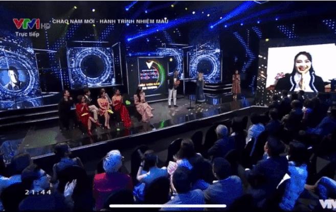 Sự cố tranh cãi trong giải VTV Awards: Hồng Diễm bị cắt sóng-1