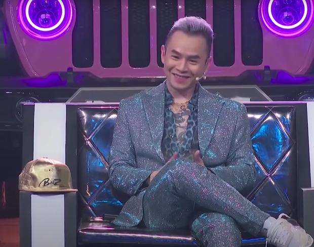 Binz lỡ lời bị Trấn thành khui điểm hẹn hò yêu thích với Châu Bùi?-4