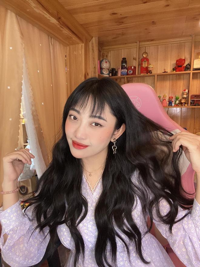 Sao Vbiz ly hôn: Lệ Quyên khoe body lố - Lương Minh Trang giảm 10kg-15