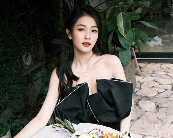 Bạch Lộc phá vỡ định kiến hot girl mạng-5