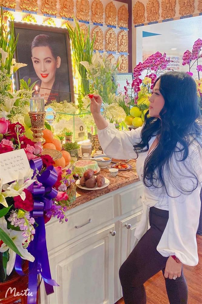 Lễ 100 ngày Phi Nhung ở Mỹ, công khai số tiền hàng tỷ quyên góp-8