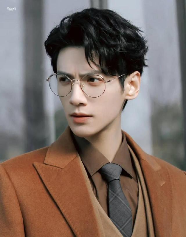 La Vân Hi bị chửi xối xả chỉ vì gầy đến thê thảm-3