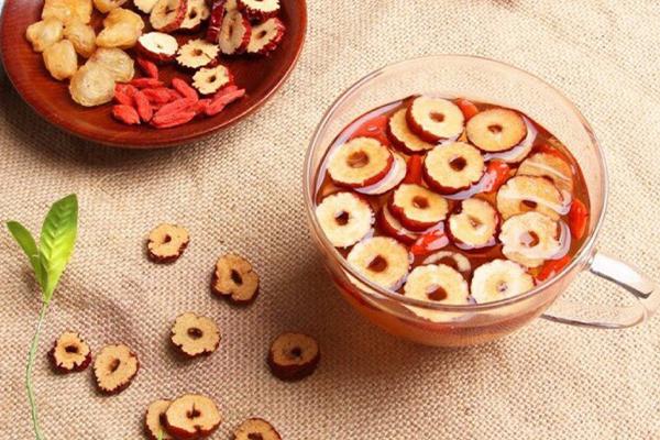 Ăn táo đỏ khô có tác dụng gì?-2