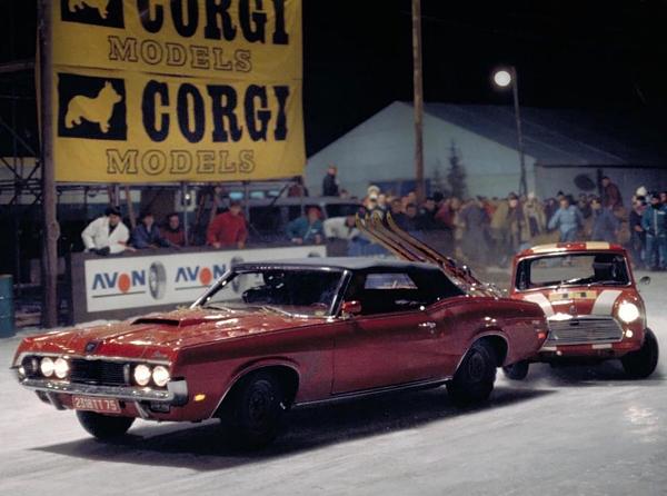 Những siêu xe kinh điển từng xuất hiện trong 007-4