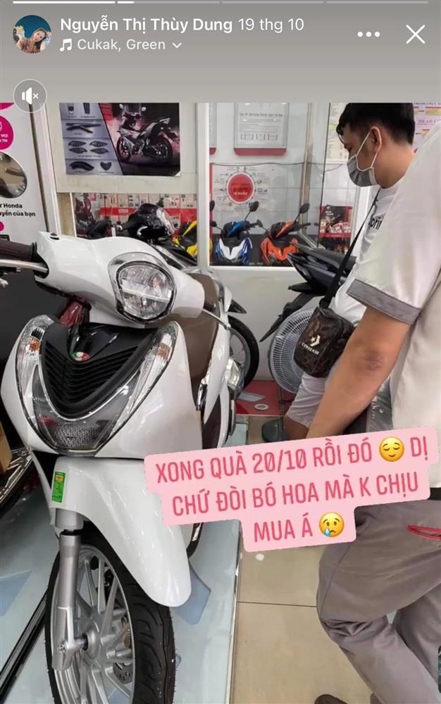 Xịt máu mũi với chồng người ta gửi vợ mỗi lần trăm triệu tiêu vặt-8