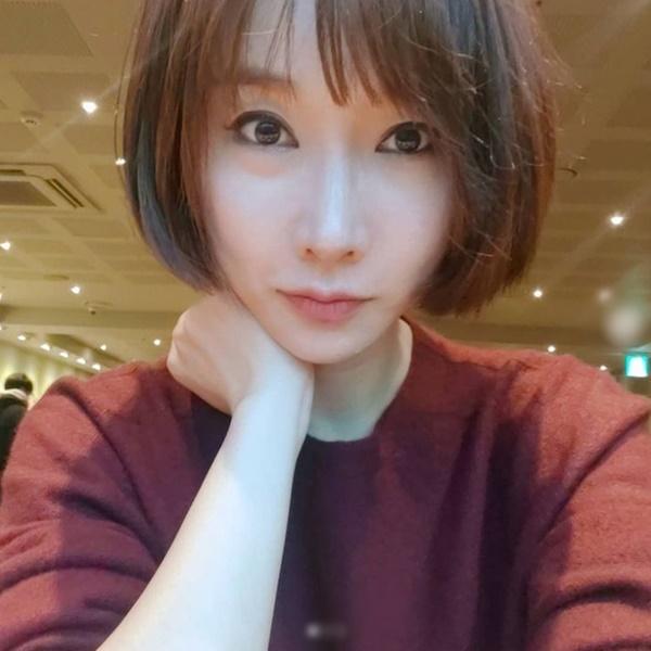 Sao Hàn ăn chuối phản cảm: Sự nghiệp y hệt sao khiêu dâm-8