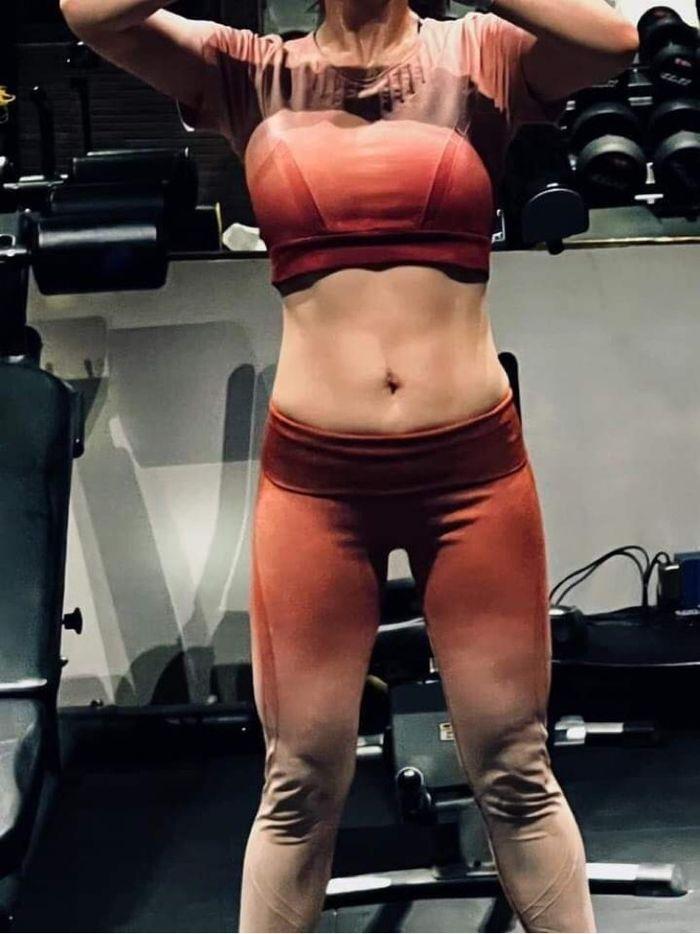 U40 Nhật Kim Anh khoe body 6 múi xịn không kém bồ trẻ tin đồn-3