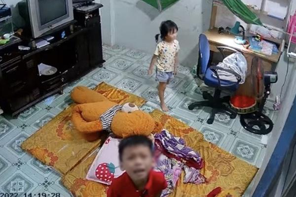 Giáo viên dạy online quên tắt mic, chê phụ huynh hãm, chối tỉ-1