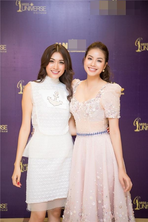 Thực hư Phạm Hương toang tình chị em với một Á hậu Vbiz-3