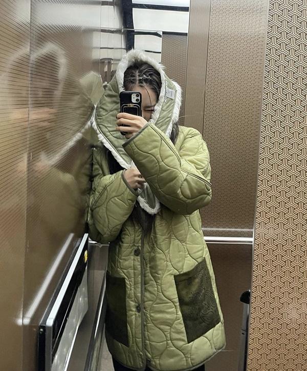 Những món phụ kiện chống rét độc đáo của mỹ nhân Hàn-2