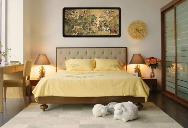 Đầu giường để 2 thứ khiến sức khỏe giảm sút, vợ chồng lục đục-2