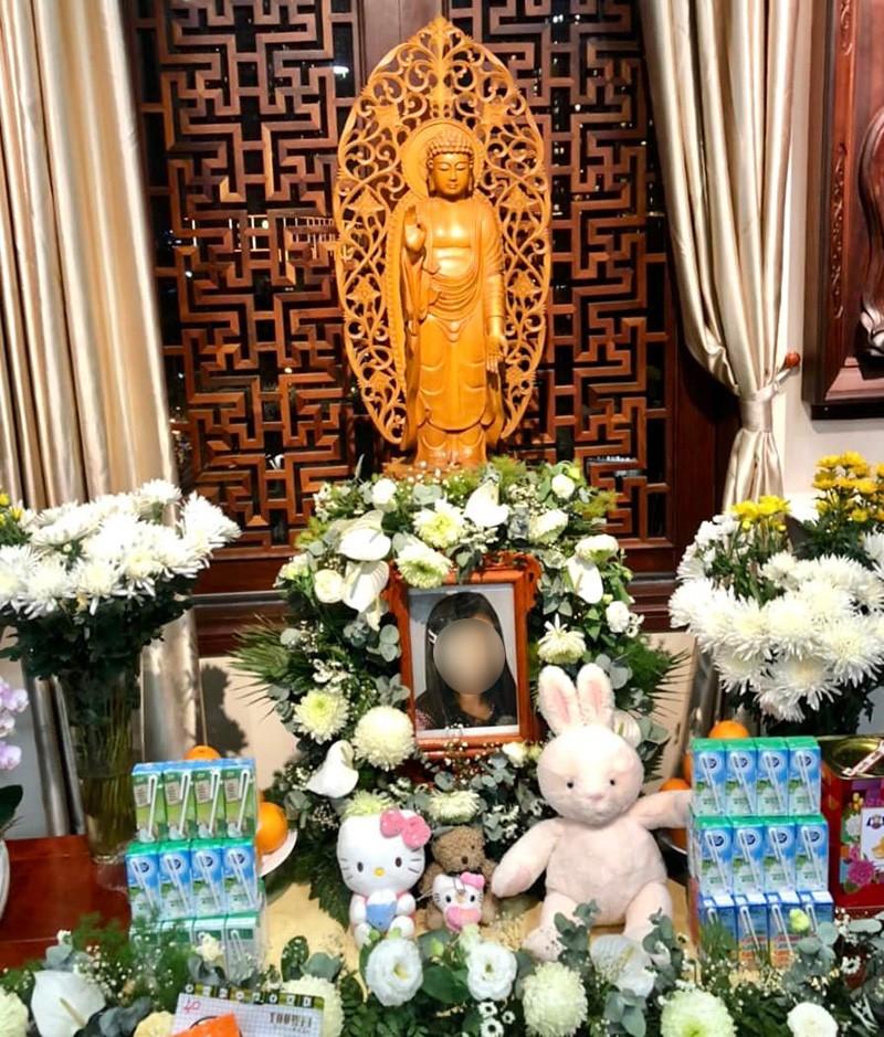 Tro cốt bé V.A. được đưa về tới quê mẹ ở Bà Rịa - Vũng Tàu-2