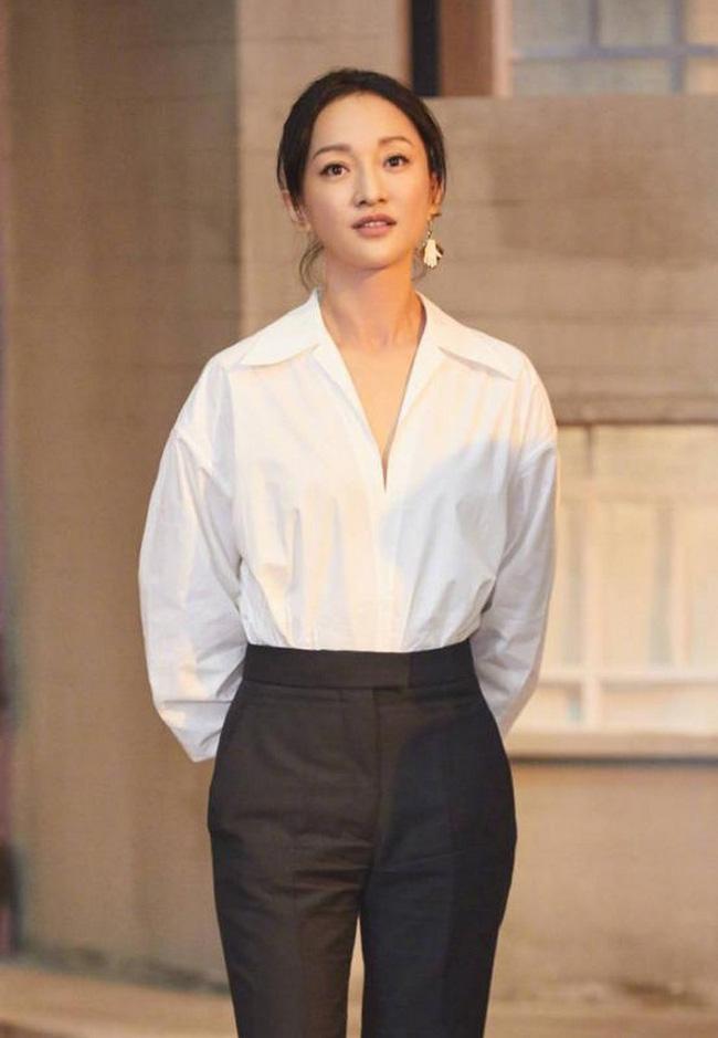 9 câu nói về tình yêu thấm từng chữ của nữ Hoa đán không tuổi-7